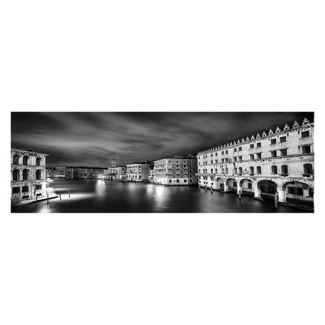 Grand Canal // Black + White