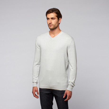 Cotton + Cashmere V-Neck Golf Sweater // Heather Chalk (S)