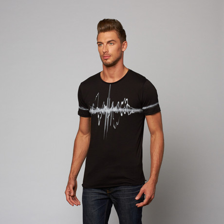 Ribbon Printed Tee // Black (XS)