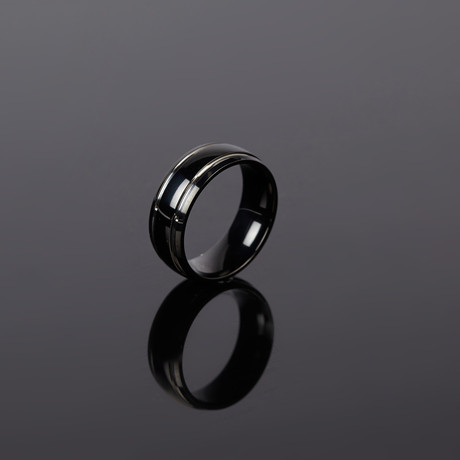 Titanium Ring // Black (size 9)