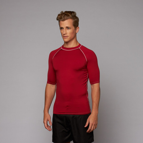 Thomas Rashguard // Red (S)