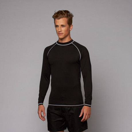 Low Tide Long Sleeve Rashguard // Black (S)