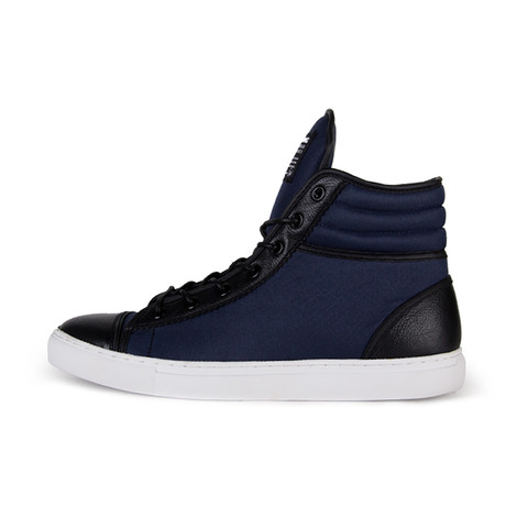 NYLO Sneaker // Midnight Navy (US: 8)