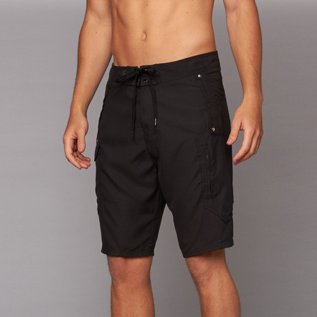 Cruz 8" Boardshort // Black (28)