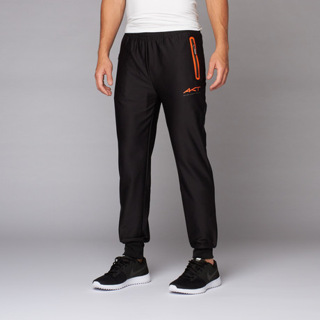 Slim Fit Brushed Pant // Black (S)