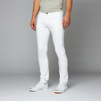 #322, Arc Slim // White (30WX33L)