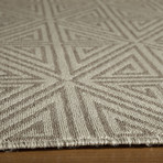 Diamond Indoor + Outdoor Rug // Taupe (2'-3"L x 7'-6" Runner)