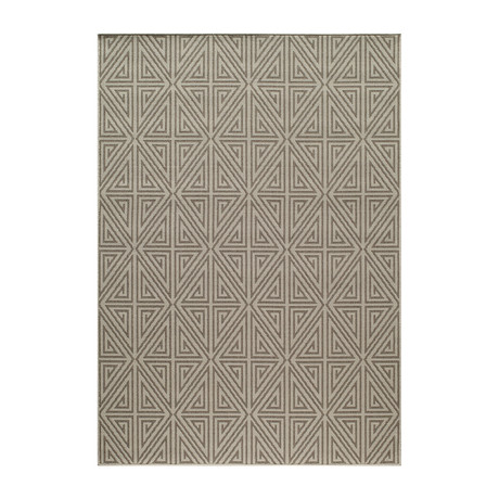 Diamond Indoor + Outdoor Rug // Taupe (2'-3"L x 7'-6" Runner)