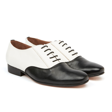 Angel Classic Blucher // Black + White (Euro: 40)