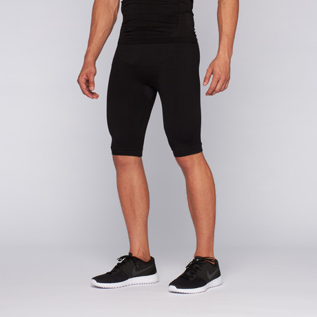 The Recovery Short // Black (S)