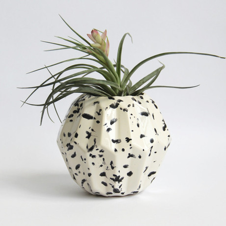 Hexo Vase (White)