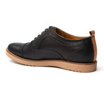 Lords Brogue // Black (US: 10)