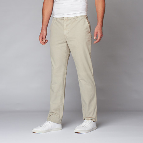 Vince // Twill Chino // Tan (28WX32L)