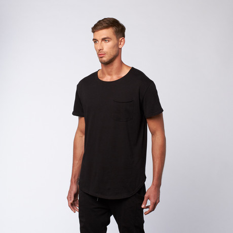 Curved Bottom Tee + Pocket // Black (S)