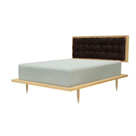 Turner Queen Bed Frame // Maple (White)