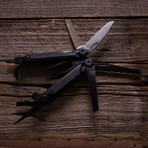 Wave Multi-Tool // Black Ninja Edition