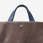 Metropolis // Vertical Briefcase (Cuoio + Ocean)