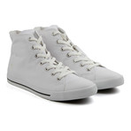 High Top // White (US: 8)