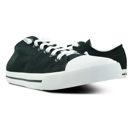 Ox Low-Top Sneaker // Black (Euro: 41)