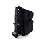 3V Gear // Outlaw Sling Pack + 2L Top-Fill Hydro Tanker (Black)