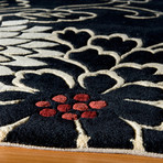 Chrysanthemum Rug // Black