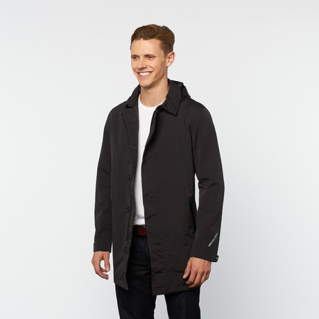 Lightweight Coat // Black (Euro: 46)