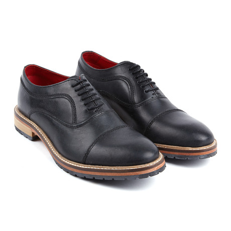 Girton Cap-Toe Brogue // Black (Euro: 41)