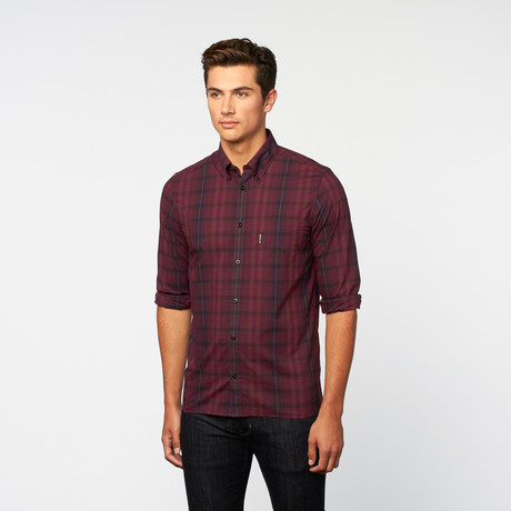 Ben Sherman // Black Watch Tartan Woven // Oxblood (S)