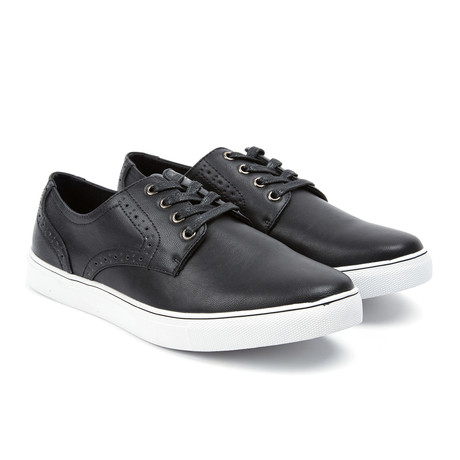 Low-Top Lace-Up Sneaker // Black (US: 5)