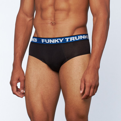 Wide Ranger Brief // Still Black (XS (29.5"-31.5))