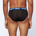 Wide Ranger Brief // Still Black (S(31.5"-33.5"))