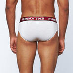 Wide Ranger Brief // Still White (L(35.5"-37.5"))