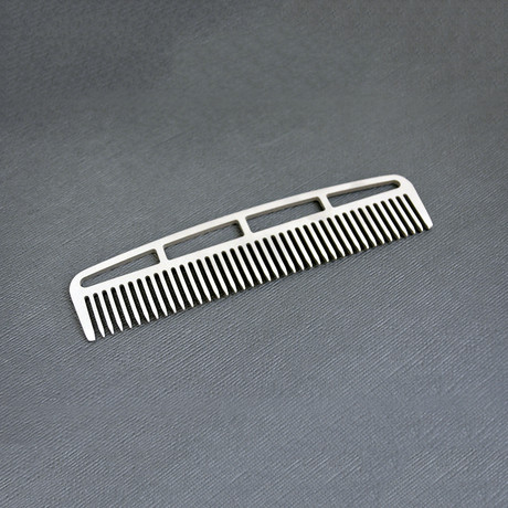 Skeleton 22 // Titanium Comb