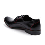 Contrast Stitched Derby // Black + Red (Euro: 43)