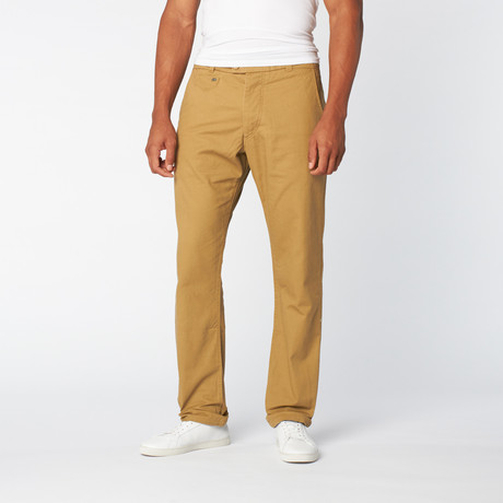 Chino // Tobacco Dry (Euro: 52 Inseam: 34)
