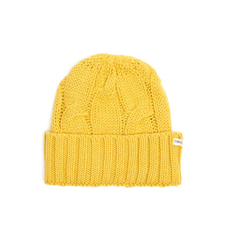 Cable Knit Beanie // Ochre