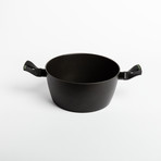 Moneta Nova 9.5" Dutch Oven with Lid