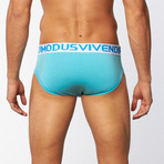 Weekly Brief // Aqua (L)