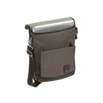 Medina Vertical Messenger