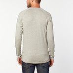 Vent Long-Sleeve Raglan // Lunar (M)