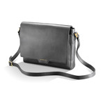 Hulme Leather Cross Body Bag // Black