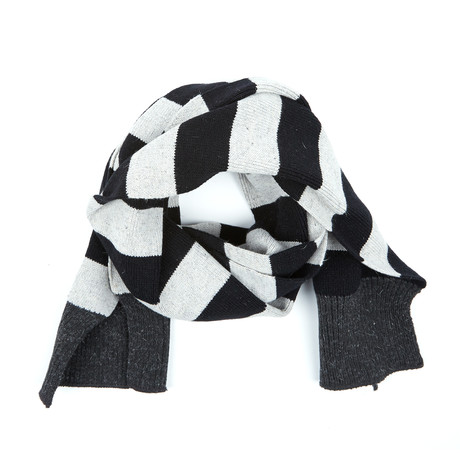 Gratia Scarf // Black