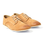 Derby // Camel Nubuck (US: 7)