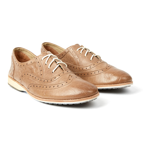 Heavy Distressed Brogue // Taupe (US: 7)