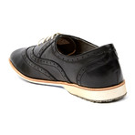 Leather Brogue // Black (US: 11)