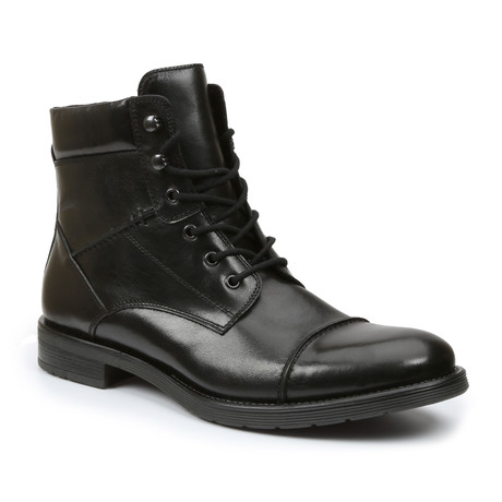 Brisk Cap Toe Zipper Boot // Black (US: 7)