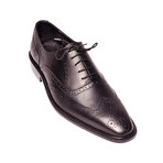 Brogue // Black (Euro: 42)