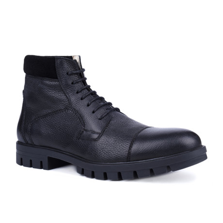 Cap-Toe Ankle Boot // Black (Euro: 39)