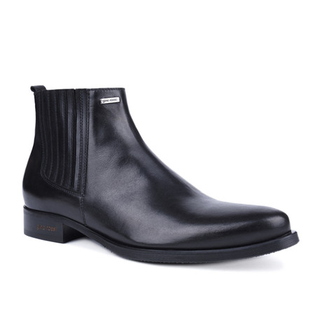 Smooth Leather Chelsea Ankle Boot // Black (Euro: 39)