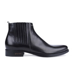 Smooth Leather Chelsea Ankle Boot // Black (Euro: 41)